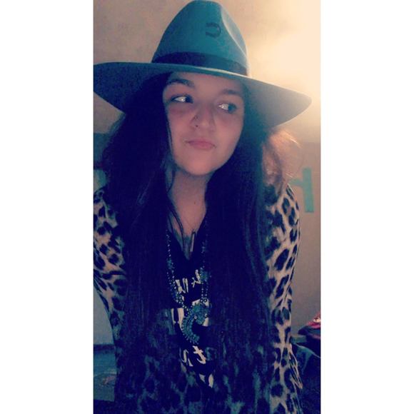 lyzzyh